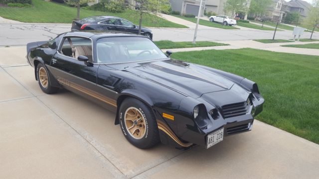 1981 Chevrolet Camaro - photo 3