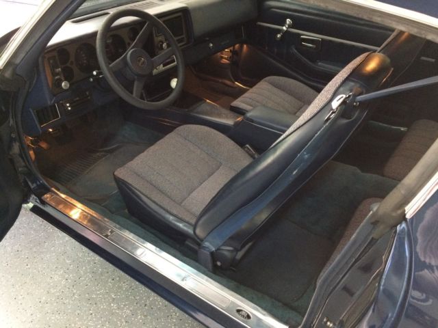 1981 Chevrolet Camaro Z28 - photo 11