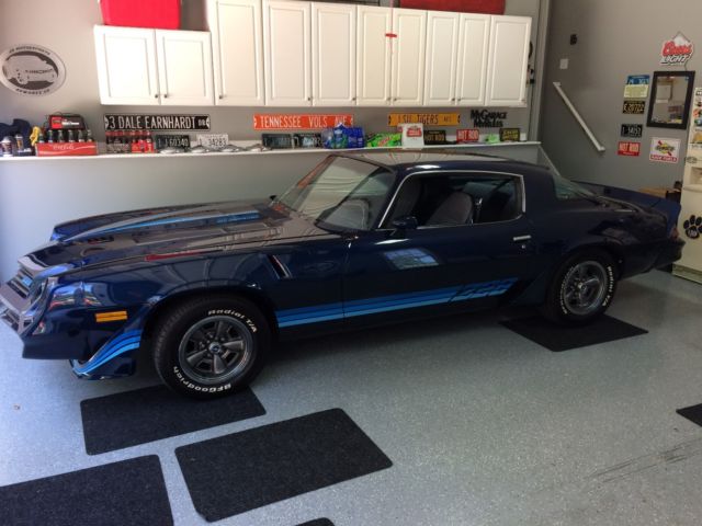 1981 Chevrolet Camaro Z28 - photo 13