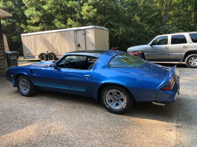 1981 Chevrolet Camaro Z28 - photo 3