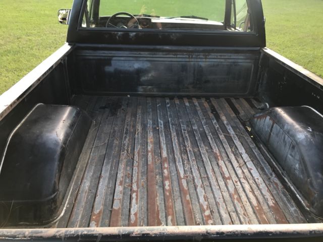 1981 Chevrolet C-10 Custom Deluxe - photo 10