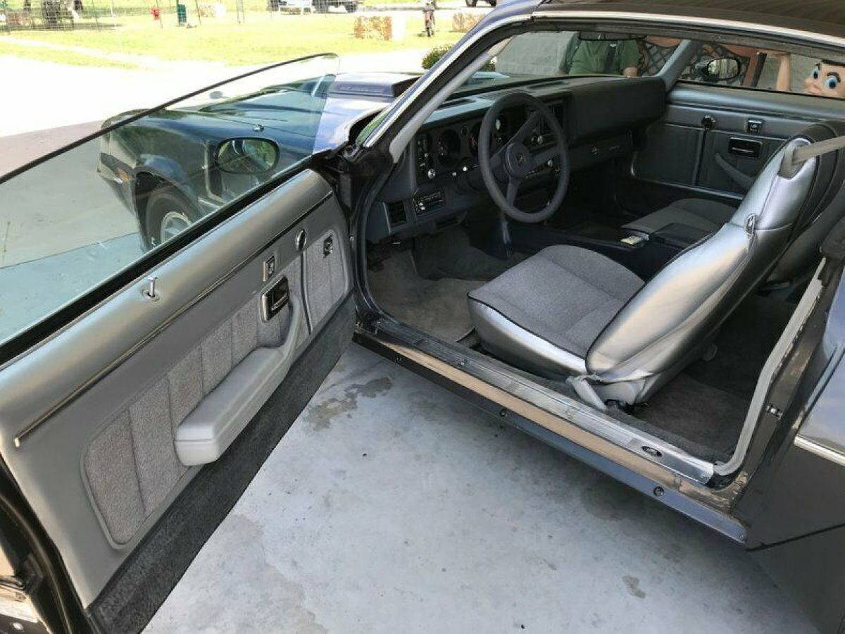 1981 Chevrolet Camaro 2dr Coupe - photo 11