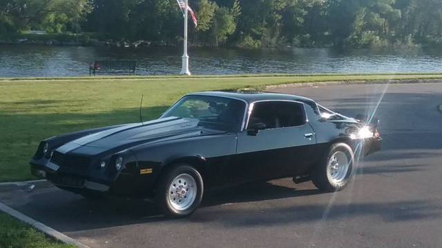 1981 Chevrolet Camaro - photo 3