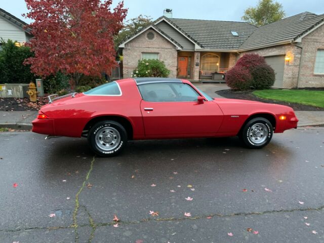 1981 Chevrolet Camaro Berlinetta - photo 2