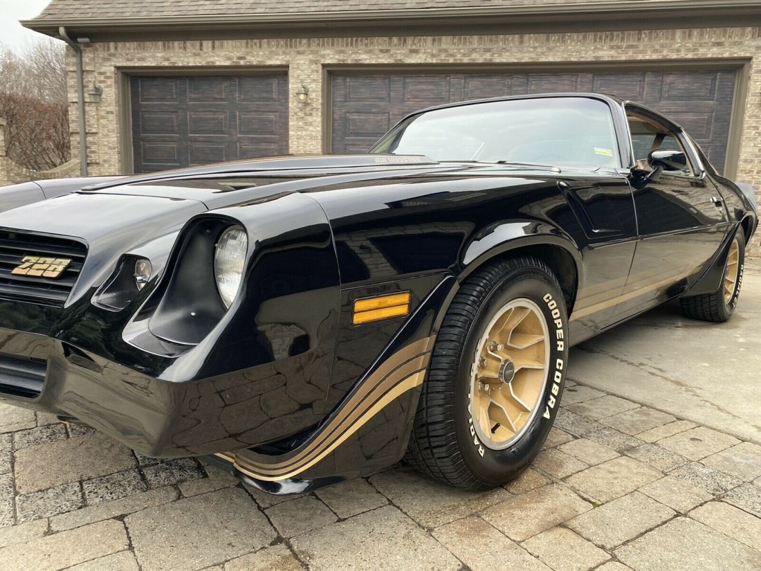 1981 Chevrolet Camaro - photo 11