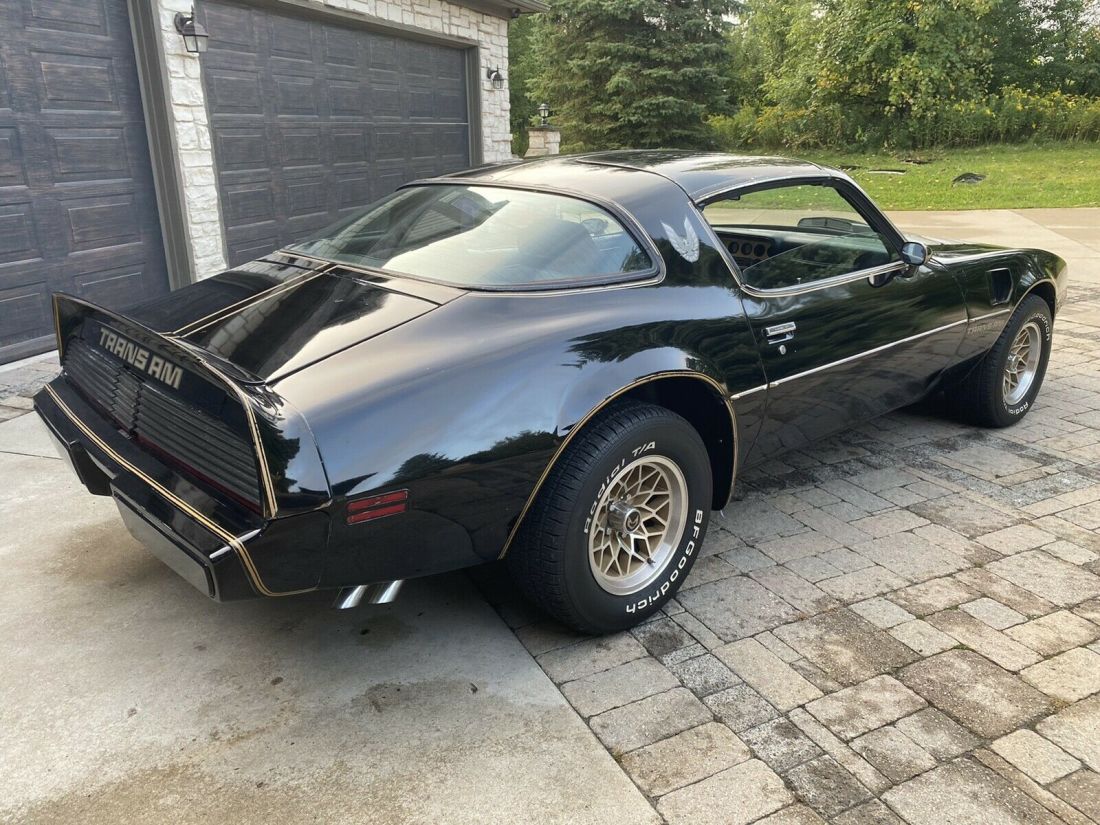 1981 Chevrolet Camaro - photo 3
