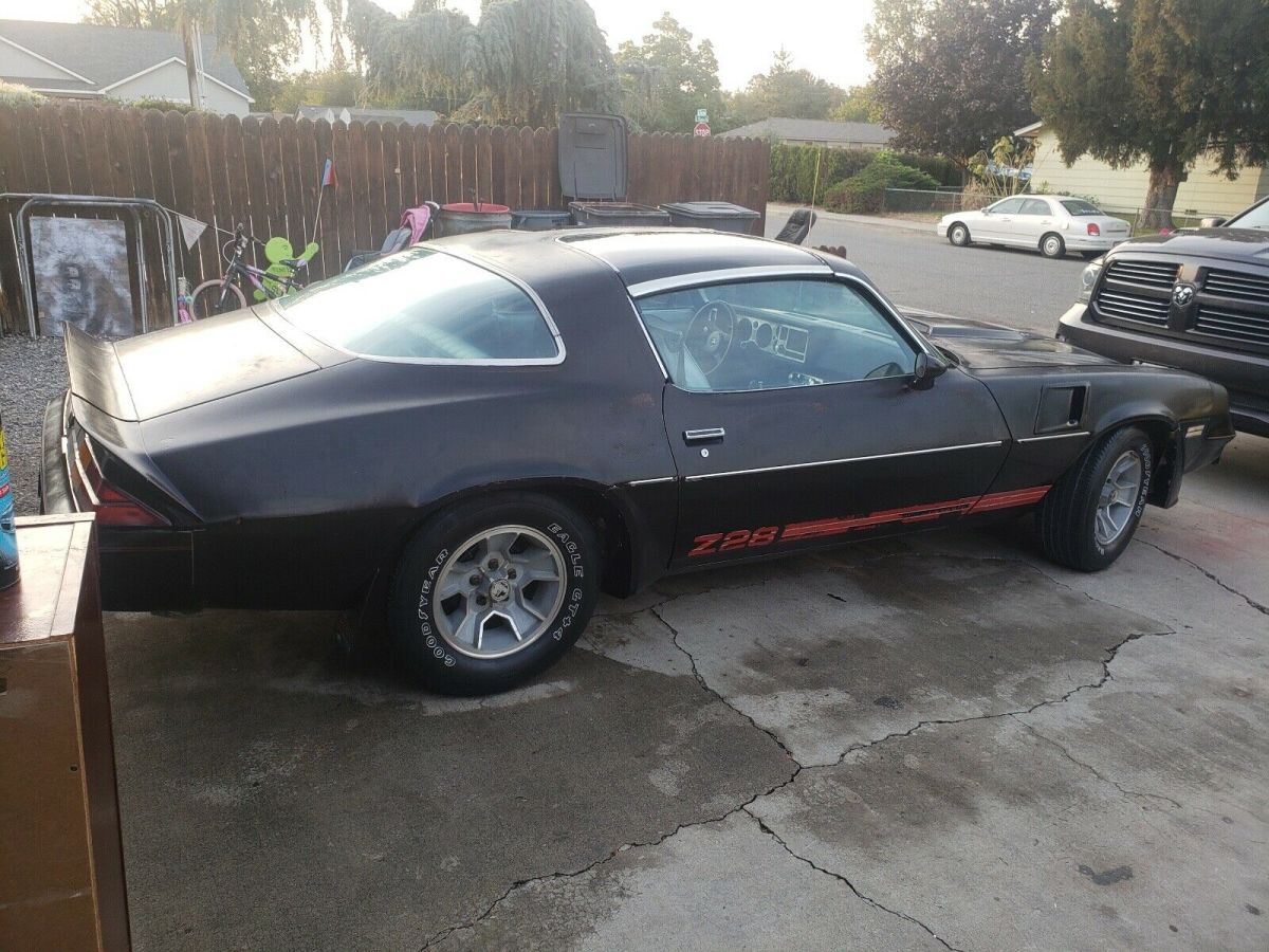 1981 Chevrolet Camaro - photo 2