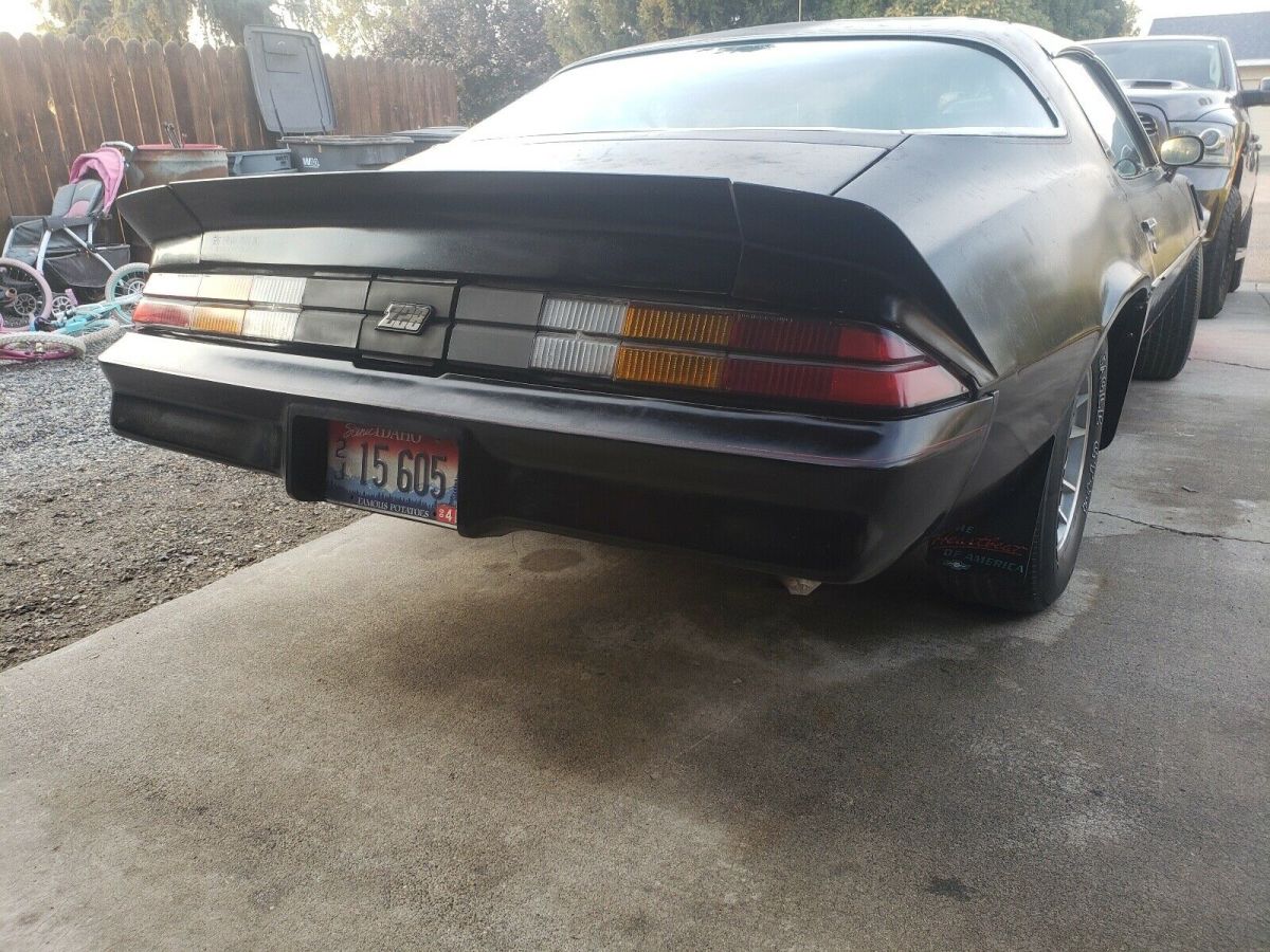 1981 Chevrolet Camaro - photo 3