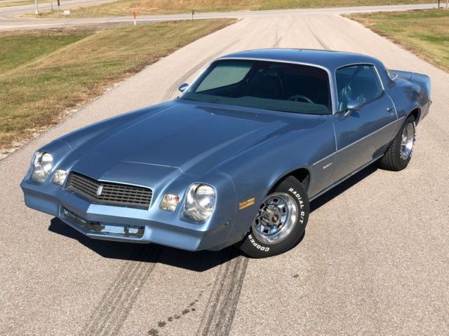 1981 Chevrolet Camaro -- Light Blue Coupe 229ci - V6 Automatic - photo 9