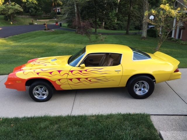 1981 Chevrolet Camaro - photo 3
