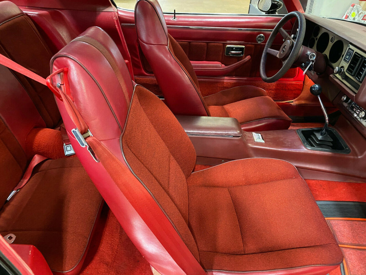 1981 Chevrolet Camaro Z28, 305ci - 4 Spd, T-Tops, 77k miles, Very Clean - photo 13