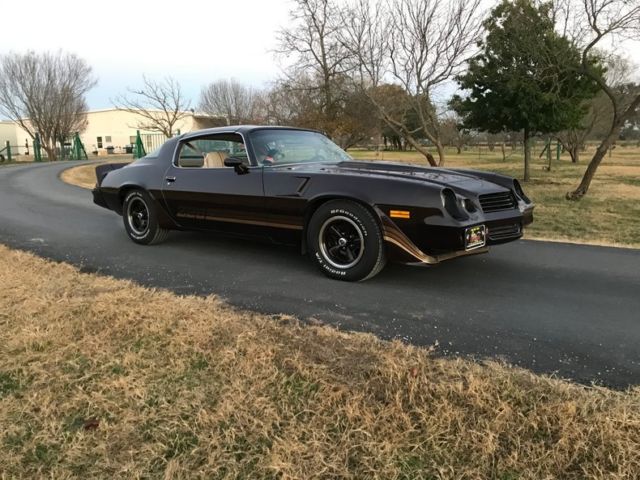 1981 Chevrolet Camaro Z/28 350 auto ac ps pb pwr windows low mileage - photo 9