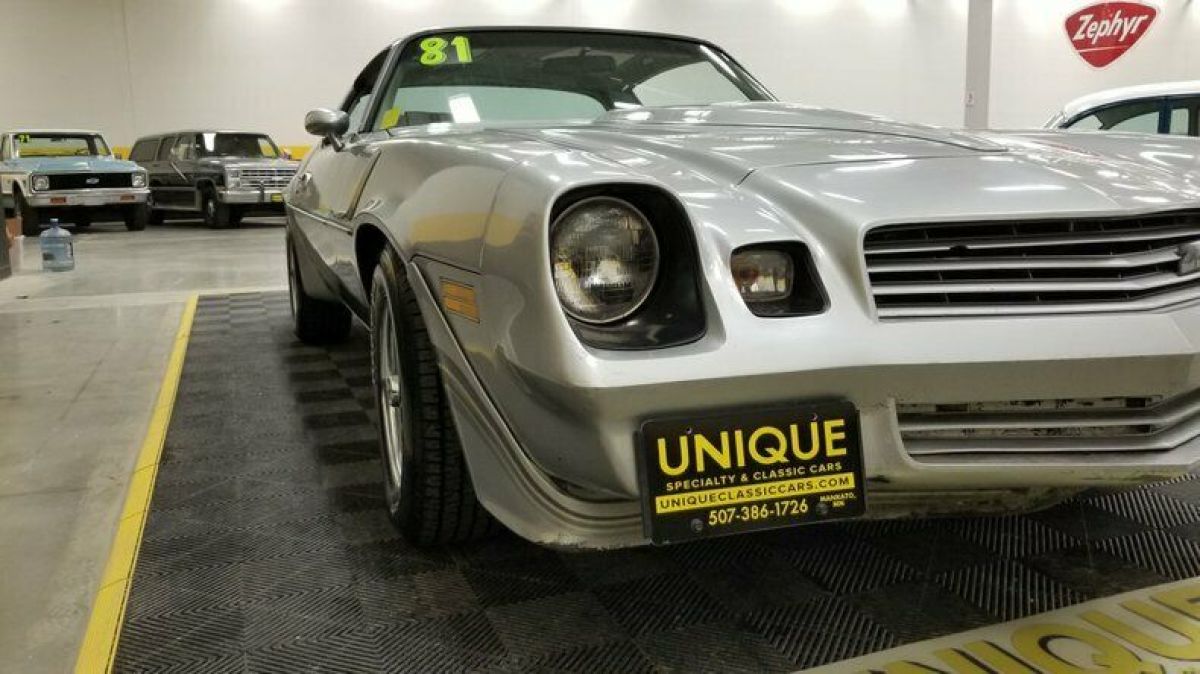 1981 Chevrolet Camaro Z28 - photo 8
