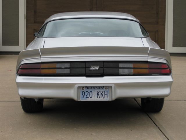 1981 Chevrolet Camaro Z28 - photo 5