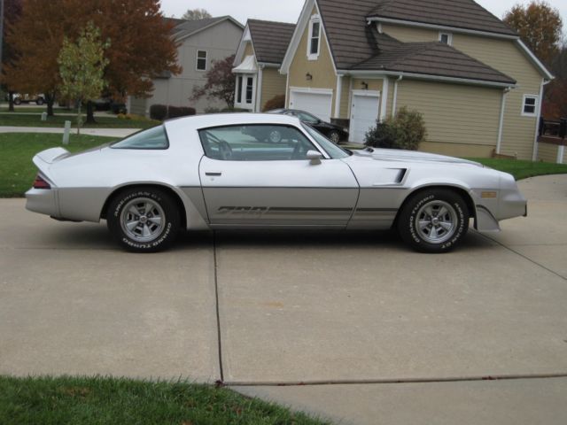 1981 Chevrolet Camaro Z28 - photo 7