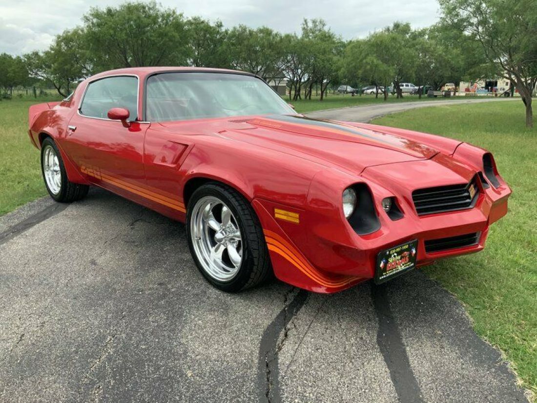 1981 Chevrolet Camaro Z/28 4-Speed, Loaded - photo 7