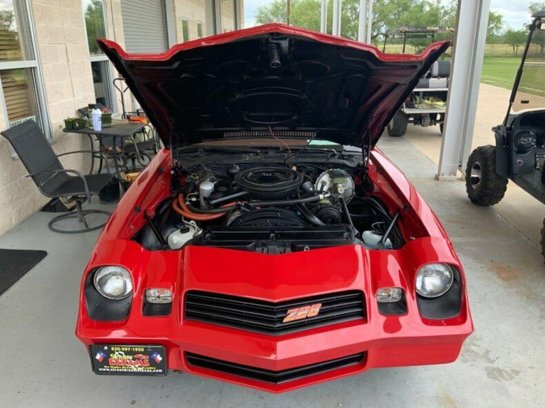 1981 Chevrolet Camaro Z/28 4-Speed, Loaded - photo 9