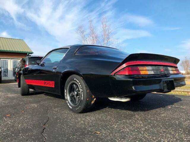 1981 Chevrolet Camaro Z28 - photo 10