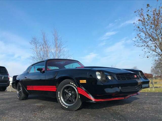 1981 Chevrolet Camaro Z28 - photo 2