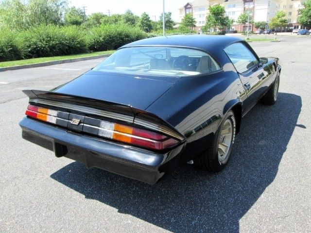 1981 Chevrolet Camaro Z28 - photo 12