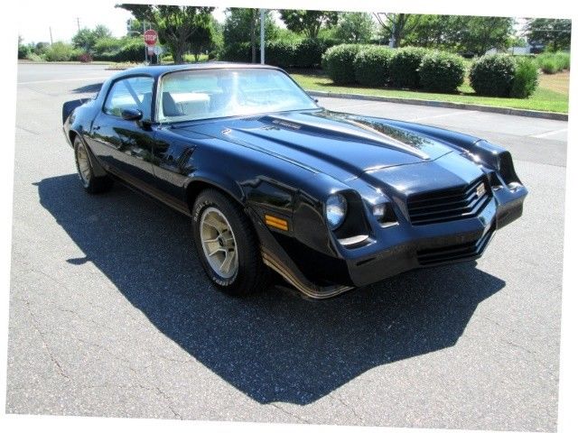 1981 Chevrolet Camaro Z28 - photo 4
