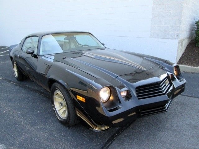 1981 Chevrolet Camaro Z28 - photo 6