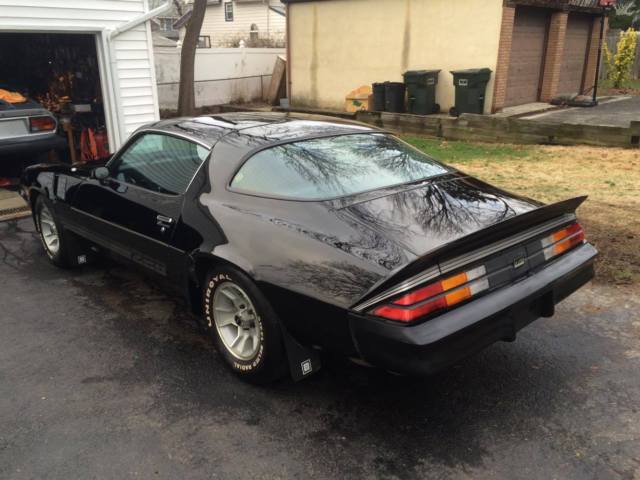 1981 Chevrolet Camaro - photo 5