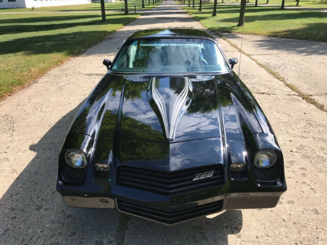 1981 Chevrolet Camaro Z28 - photo 11