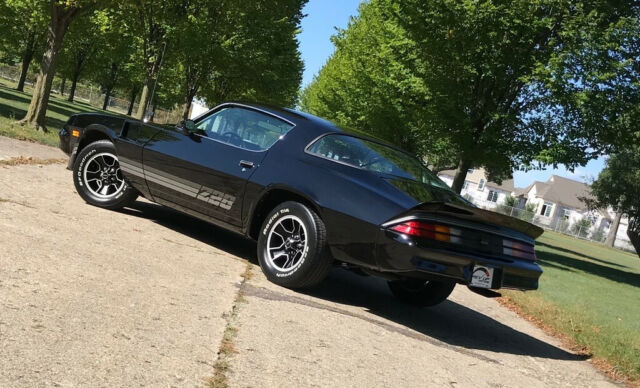 1981 Chevrolet Camaro Z28 - photo 5