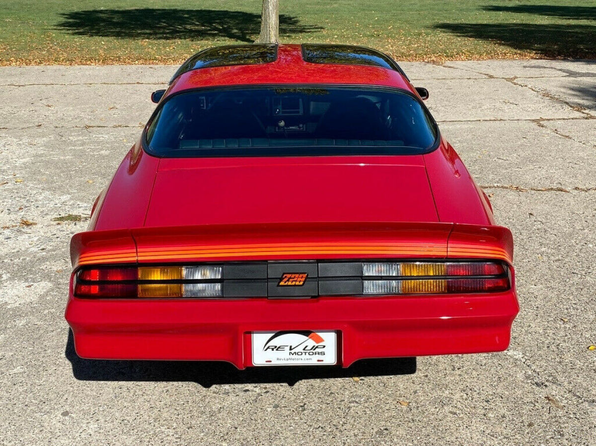 1981 Chevrolet Camaro Z28 4 Speed Manual T Tops One Owner 80 PICTURES and VIDEO - photo 12
