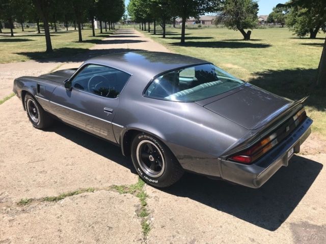 1981 Chevrolet Camaro Z28 - photo 4