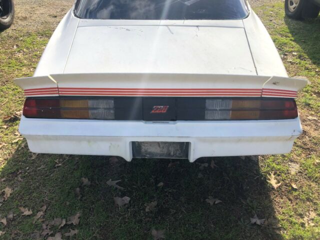 1981 Chevrolet Camaro z28 - photo 4