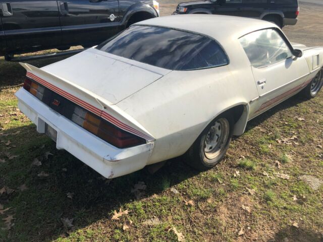 1981 Chevrolet Camaro z28 - photo 5
