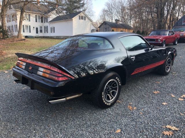 1981 Chevrolet Camaro Z28 - photo 11