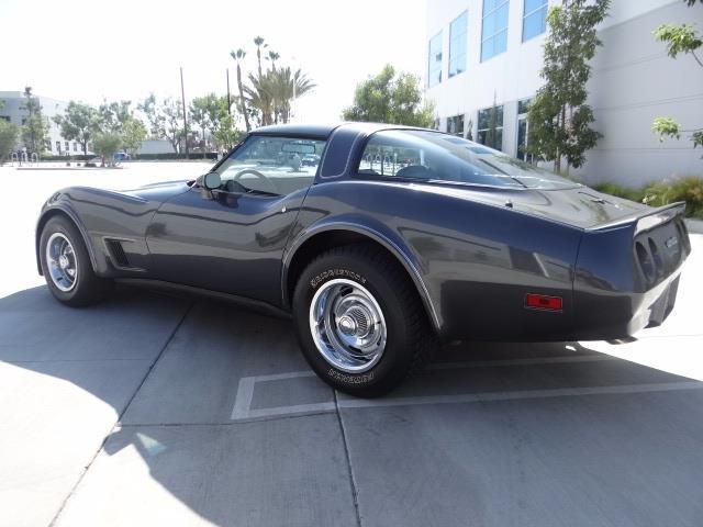 1981 Chevrolet Corvette - photo 3