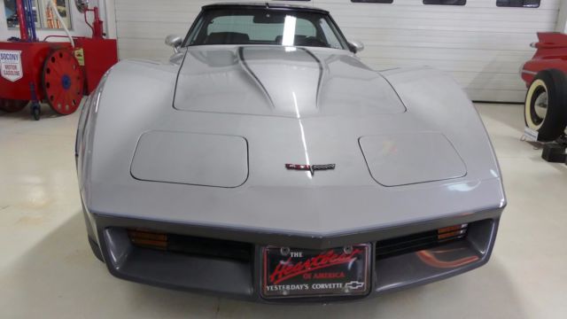 1981 Chevrolet Corvette -- - photo 4
