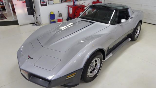 1981 Chevrolet Corvette -- - photo 7