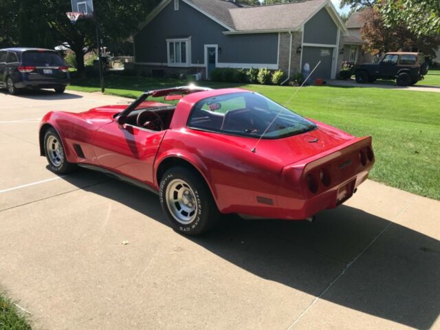 1981 Chevrolet Corvette - photo 3