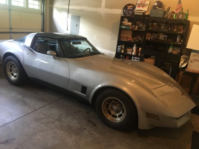 1981 Chevrolet Corvette - photo 4