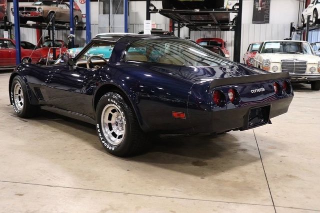 1981 Chevrolet Corvette -- - photo 3