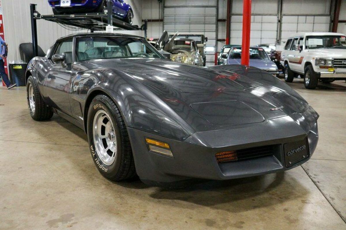 1981 Chevrolet Corvette - photo 7