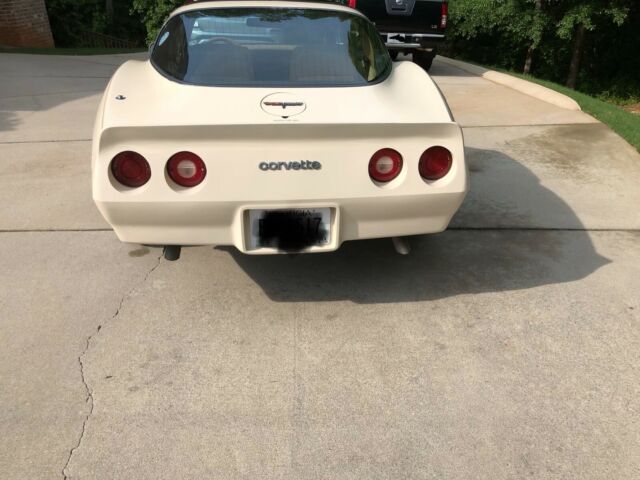 1981 Chevrolet Corvette - photo 3