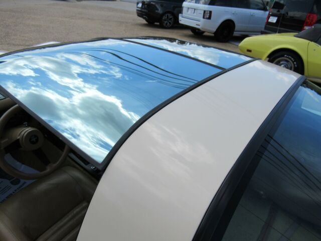 1981 Chevrolet Corvette BOWLING GREEN EDITION - photo 11