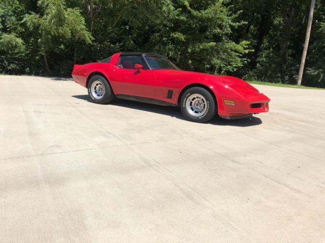 1981 Chevrolet Corvette - photo 4