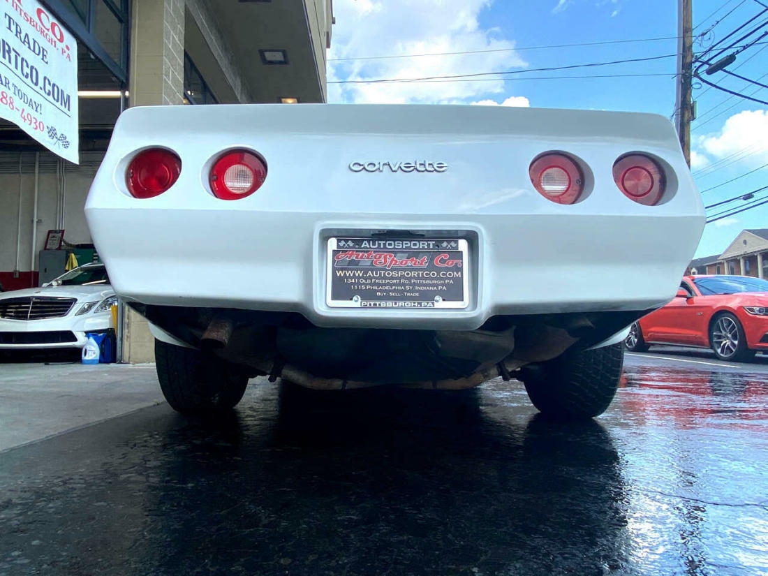 1981 Chevrolet Corvette Coupe - photo 6