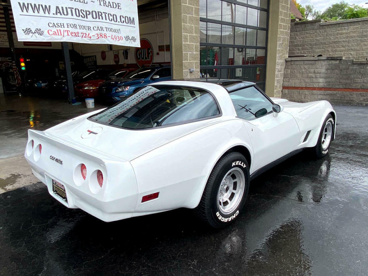 1981 Chevrolet Corvette Coupe - photo 5