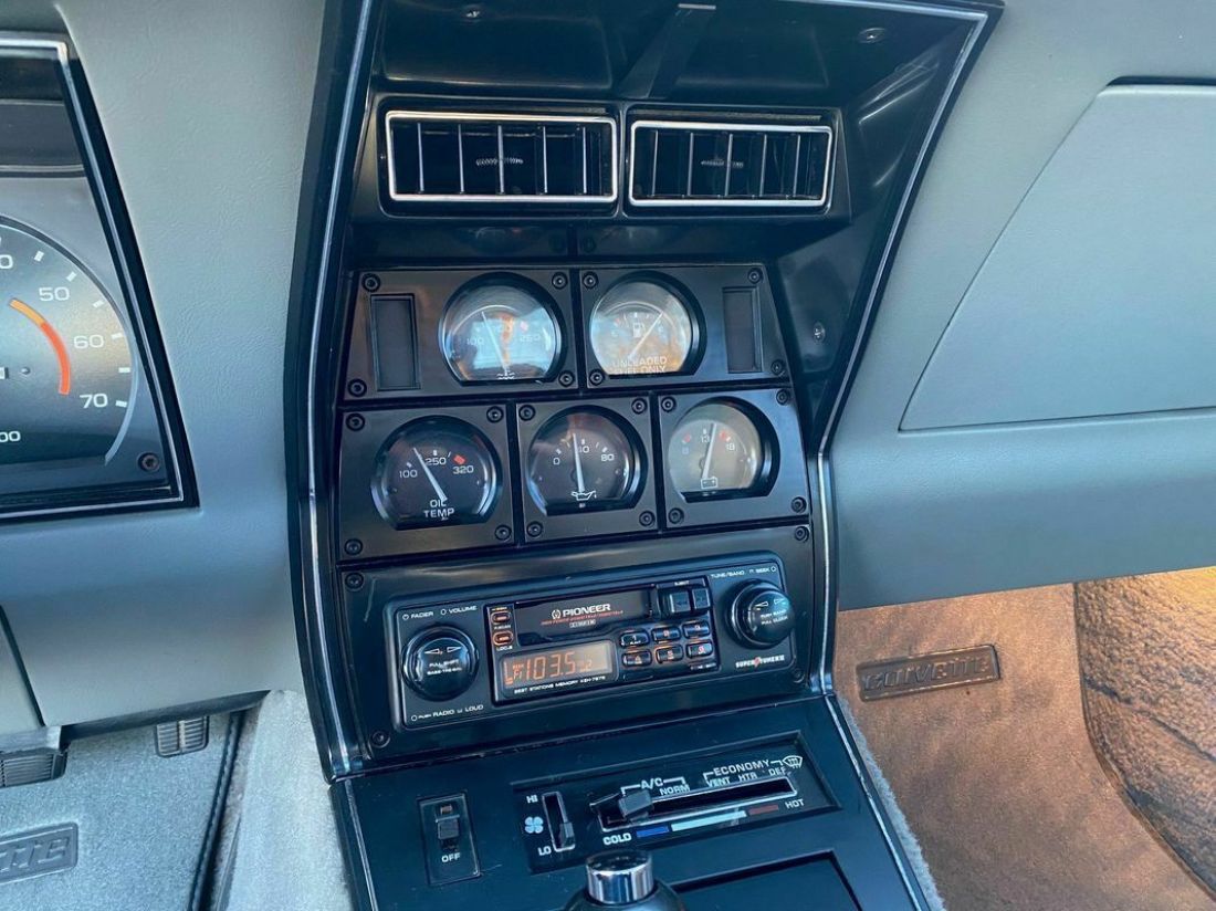1981 Chevrolet Corvette Coupe Extremely Clean, 55k Miles, Number Matching - photo 10