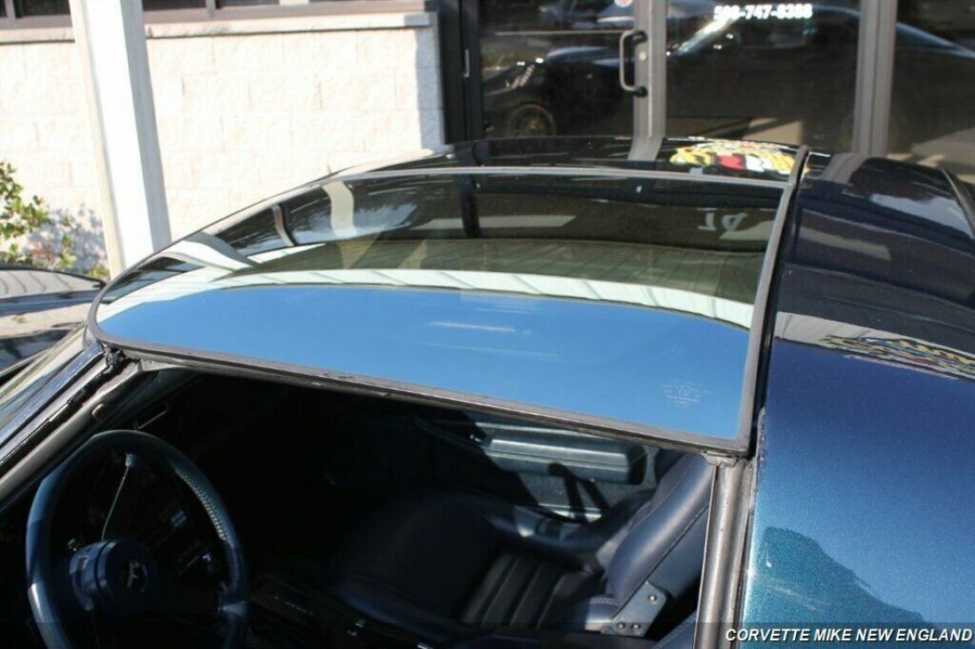 1981 Chevrolet Corvette - photo 12