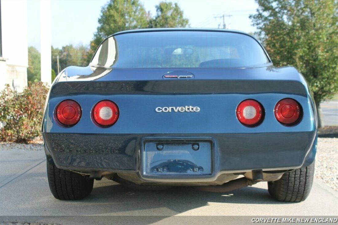 1981 Chevrolet Corvette - photo 13