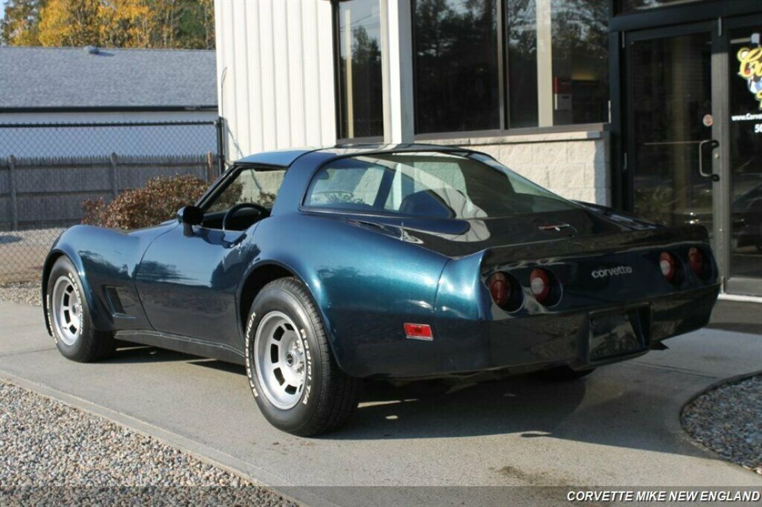 1981 Chevrolet Corvette - photo 7